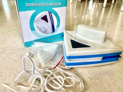 منظف زجاج مغناطيسي ثلاثي vr